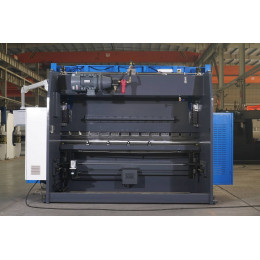 MetalTec HBС 135/2500 4+1 ЧПУ МТ-15  Листогибочный пресс с ЧПУ