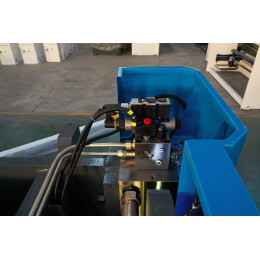 MetalTec HBС 110/2500 4+1 ЧПУ МТ-15  Листогибочный пресс с ЧПУ