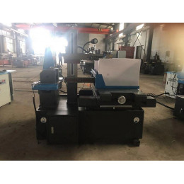 MetalTec DK 7745 Электроэрозионный однопроходной проволочно-вырезной станок