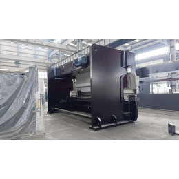 MetalTec HBC 600/6000 листогибочные гидравлические прессы с ЧПУ большого тоннажа