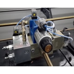 MetalTec HBC 135/3200 Листогибочные гидравлические прессы с ЧПУ