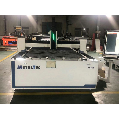 MetalTec 1530F (3000W) оптоволоконный лазерный станок для резки металла