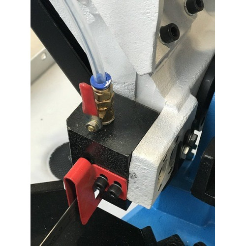 MetalTec BS 250 FH ручной ленточнопильный станок для резки металла
