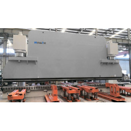 MetalTec HBC 1600/6000 листогибочные гидравлические прессы с ЧПУ большого тоннажа